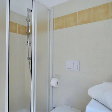 Apartment By Near Di